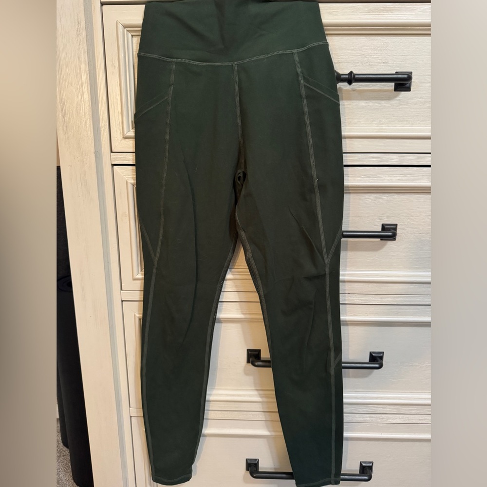 Alphalete Forest Green Pocket Leggings